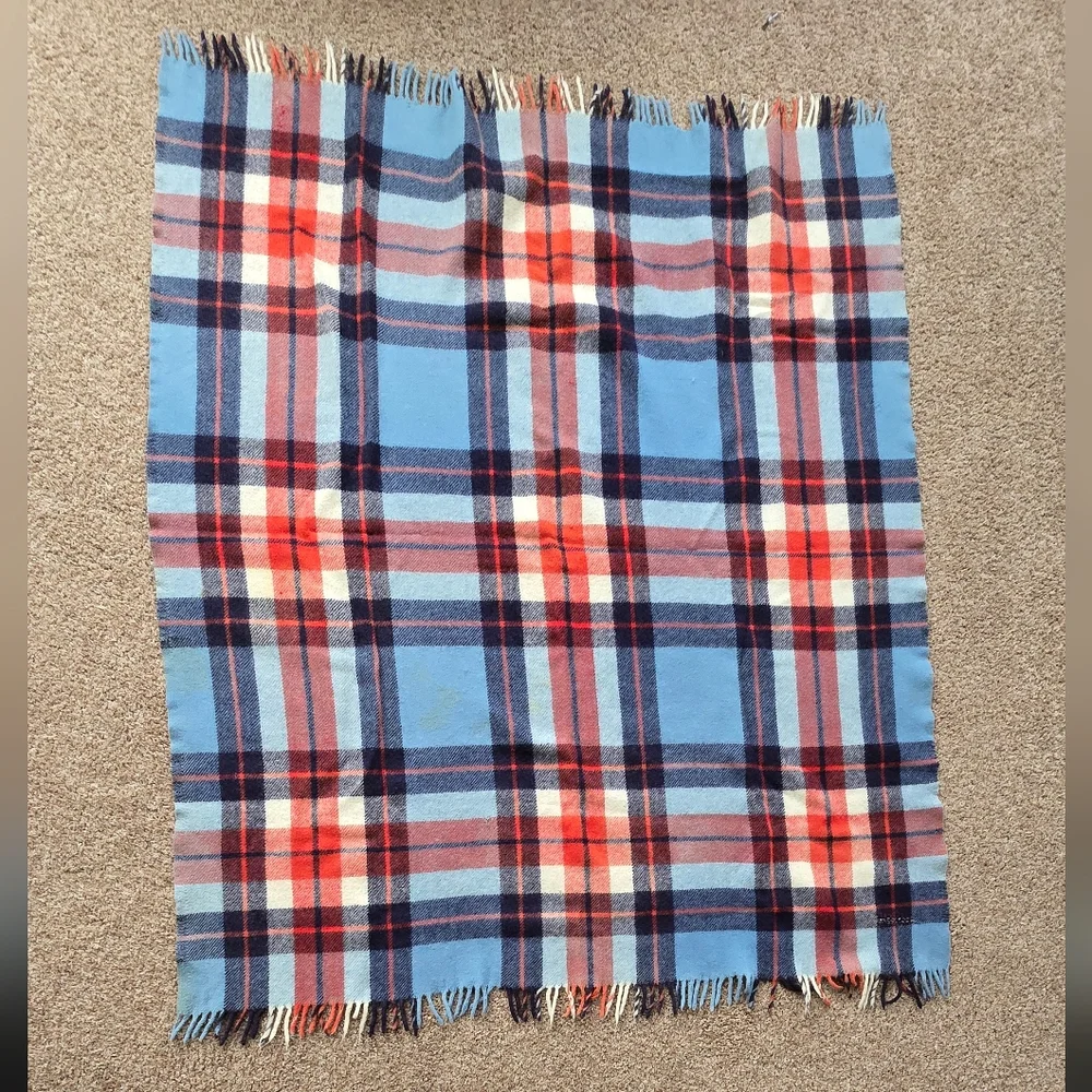 The Unbranded Brand cozy up